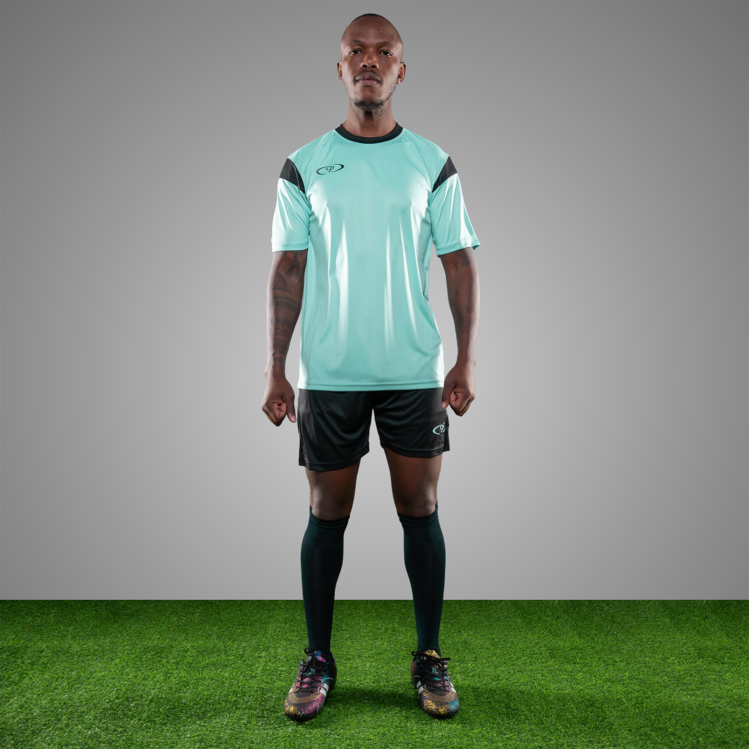 sets of 14 youth liga soccer tops and shorts sets of 14 youth liga soccer tops and shorts